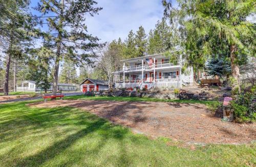 Pine Hollow House | Steps to Pine Hollow Reservoir: Home w/Fire Pit!