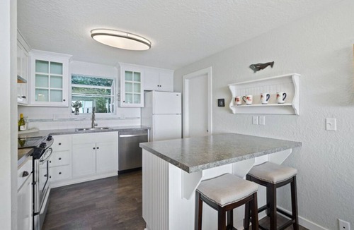 Netarts Condo | Steps to the Sand on Netarts Bay. Pet Friendly