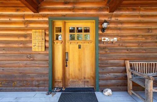 Lyle House | Straight From The Heart