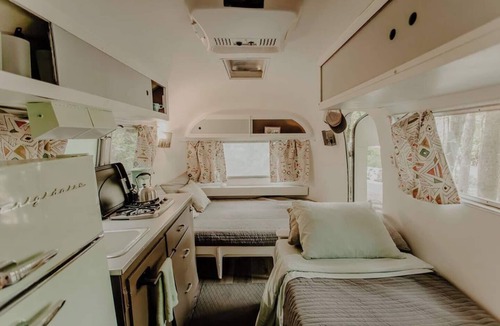 Cosby House | Streamside ShinyTiny Airstream