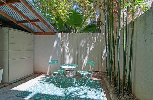 Downtown San Diego Apartment | Studio Apt in Little Italy