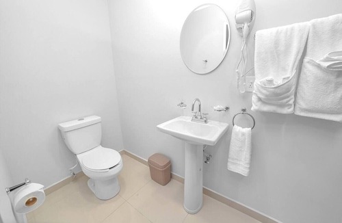 Zona Rio Bed & Breakfast | Studio Zen Boutique/10min walk D` Border