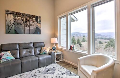 Neskowin House | Stunning Neskowin Gem: View of Cascade Head!