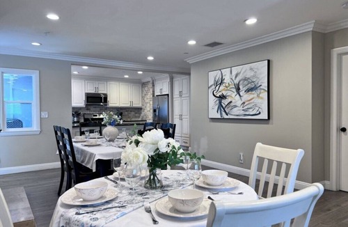 Northeast Anaheim House | Stunning Pool/Jac Home: 5 EnSuites & Game Room