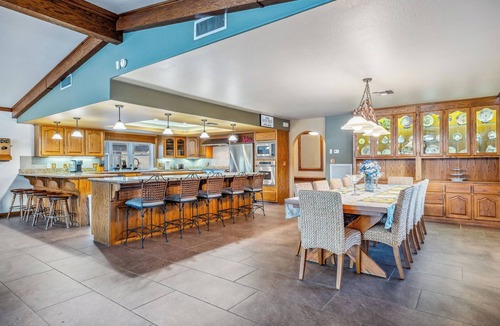 Holiday Shores House | Stunning Riverfront Home with Pool