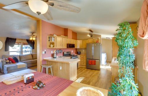 Bluff House | Stunning Views: Quiet Bluff Home Near Hiking!