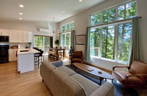 Rosario House | Stylish forest retreat on Orcas Island. Chef's kitchen, mid-century décor & a private deck among the firs. Two levels, forest views from every room. Minutes to Moran Park, Rosario Resort & Eastsound. Your perfect Pacific Northwest escape awaits.