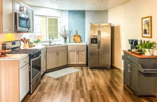 Bodfish Apartment | Stylish Getaway