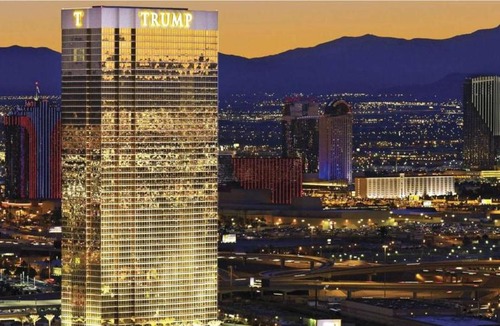 Las Vegas Apartment | Stylish Renovated Trump Tower Studio