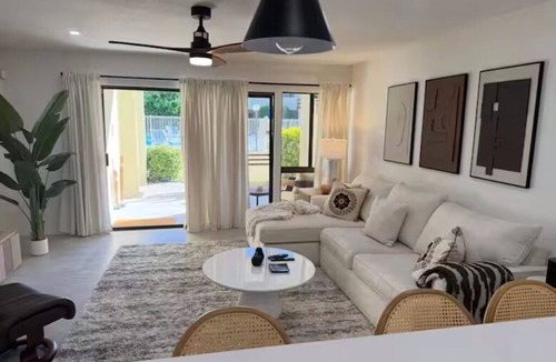 Sonora Sunrise Condo | Stylish South Palm Springs Escape