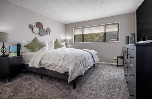 Beaverton House | Summercrest Cottage