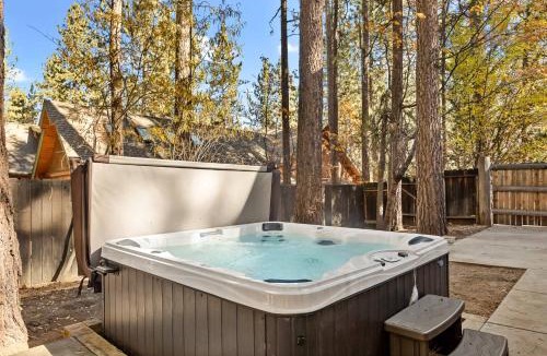 Summit Estates House | Summit Pine Lodge - 2 Minutes to Snow Summit