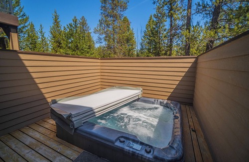 Deer Park House | Sunriver Escape with Access to Exclusive Golf