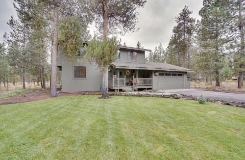 Sunriver House | Sunriver Resort Home: Near Skiing, Town & Trails