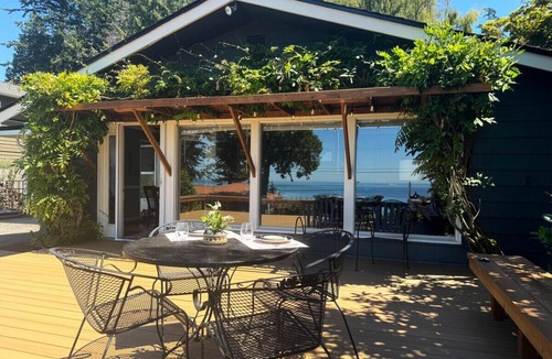 Bellingham Apartment | Sunset Serenity, Stunning Views