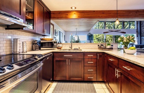 Sudden Valley House | Sunset View over Lake Whatcom with Hot Tub!