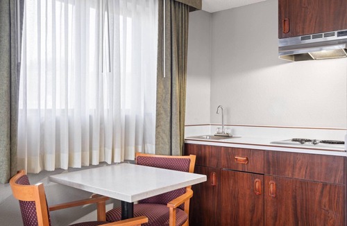 Baker City Hotel | Super 8 by Wyndham Baker City