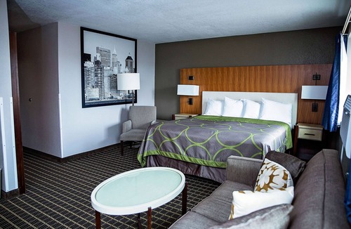 Holbrook Hotel | Super 8 by Wyndham Holbrook