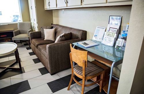 Holbrook Hotel | Super 8 by Wyndham Holbrook