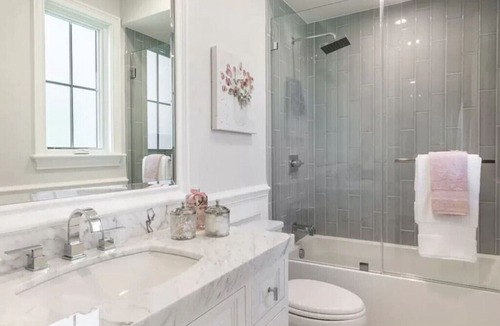 Pico House | Super clean, new! in Santa Monica