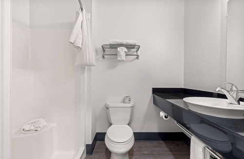 Livingston Hotel | SureStay by Best Western Livingston Merced County