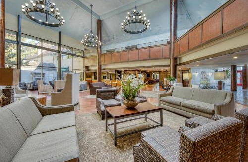 Reno Hotel | SureStay Plus Hotel by Best Western Reno Airport