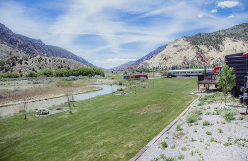 Sevier Apartment | T-10) Northern Pacific