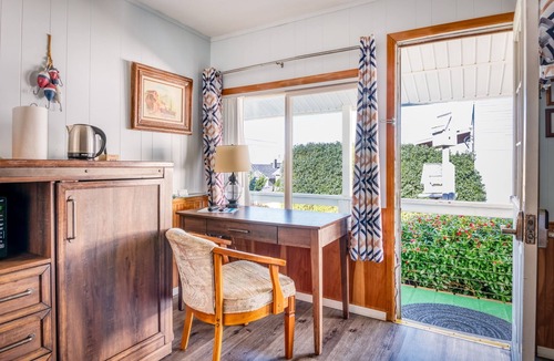 Depoe Bay Apartment | T04 - Cutter @ Trollers Lodge