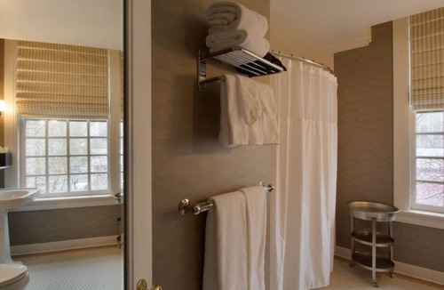 Downtown Portland Hotel | Terrace Studio | Executive Floor w/Lounge Access