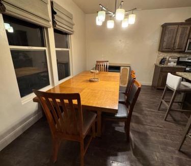 Washington Fields House | The 1651 Retreat