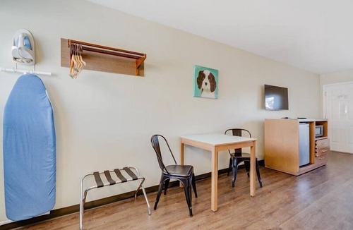 Mission Valley West Hotel | The Atwood Hotel San Diego - SeaWorld/Zoo