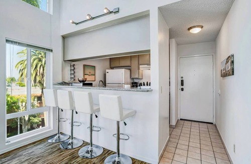 Palms Apartment | The Bagley #301 Loft Penthouse