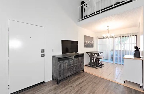 Palms Apartment | The Bagley #310 Loft Penthouse 2 balconies