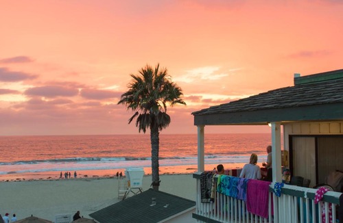 Pacific Beach Hotel | The Beach Cottages