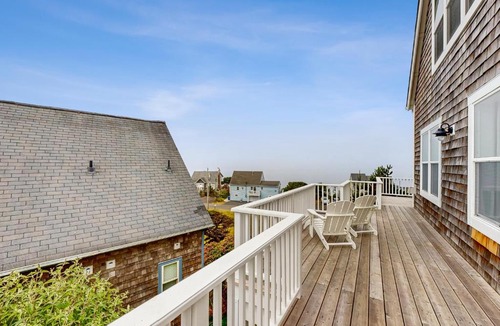 Olivia Beach House | The Bellevue