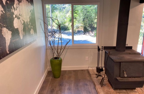 Fort Bragg Cabin | The Black Cabin, spacious, secluded and tranquil.