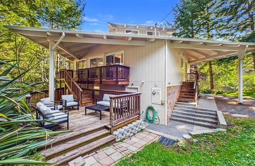 Shelter Cove House | The Black Sands Sanctuary: A Luxury Spa & Family Oasis