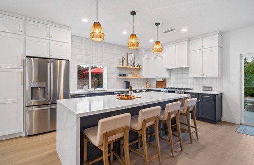 Vista Norte House | The Blue Cactus in Palm Springs: Family-Friendly, Pool/Spa, Game Room & Fire-Pit