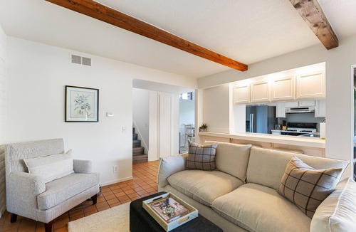 Del Mar House | The Blue Pearl - 2 minute walk to the beach!