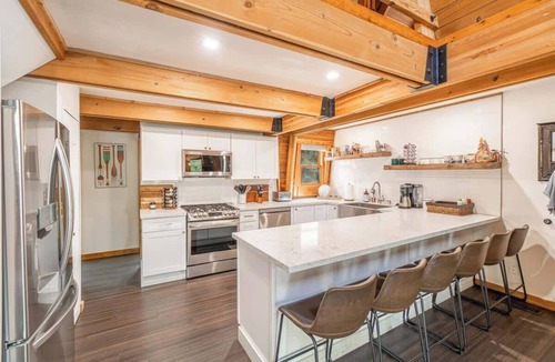 Incline Village Apartment | The Canoe Cabin in Incline Village