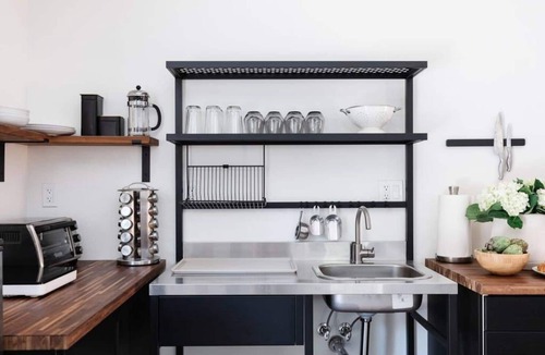 Chico House | | The Chico Casita | Newly Built Downtown Studio |