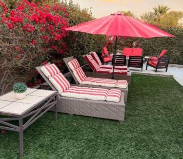 Coachella House | The Coachella Gem weekly discounts