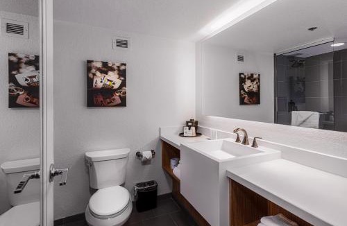 Downtown Las Vegas Resort | The D Las Vegas