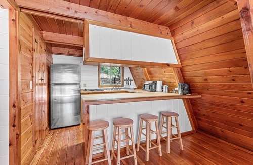 Klamath Falls Cabin | The 'Easy A' Cabin at Rocky Point- Stylish 1960's A-Frame