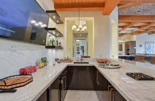 Covenant House | The Fairway Estate, Pool+Spa, Theatre, Bar, Golf