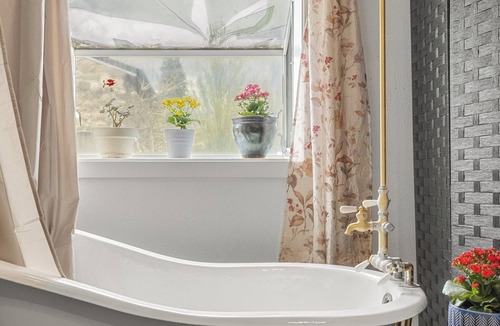 Tropic Apartment | The Heritage Room at River Stone Inn Bryce