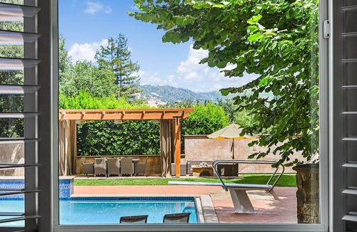 Scenic Brush Creek House | The Hideaway | Pool,Tennis Court, Outdoor Kitchen