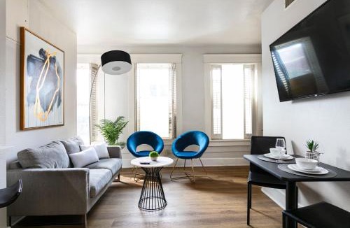 Gaslamp Quarter Apartment | The Historic Penn Hotel