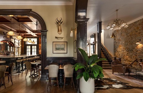 Grass Valley Hotel | The Holbrooke Hotel