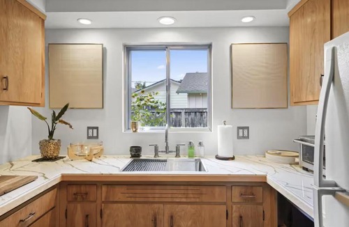 Eugene House | The Jasmine House - Cute & Centrally Located home